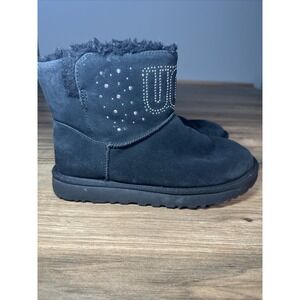 Women's UGG Boots Size 8 Black Gems‎ Pull On